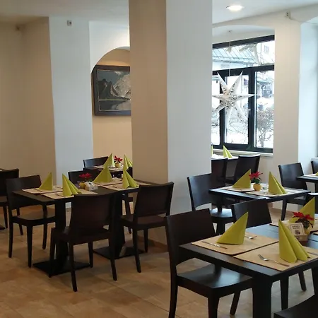 Hotel Schwabenwirt 3*