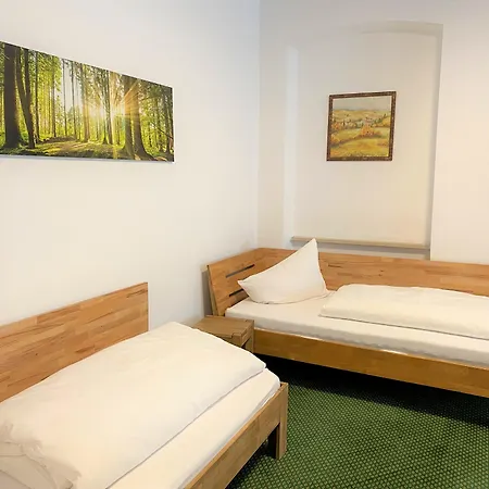 Hotel Schwabenwirt 3*