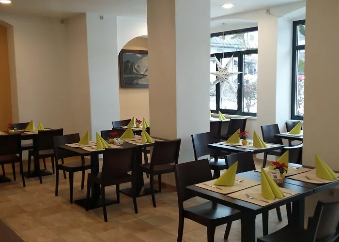 Hotel Schwabenwirt 3*