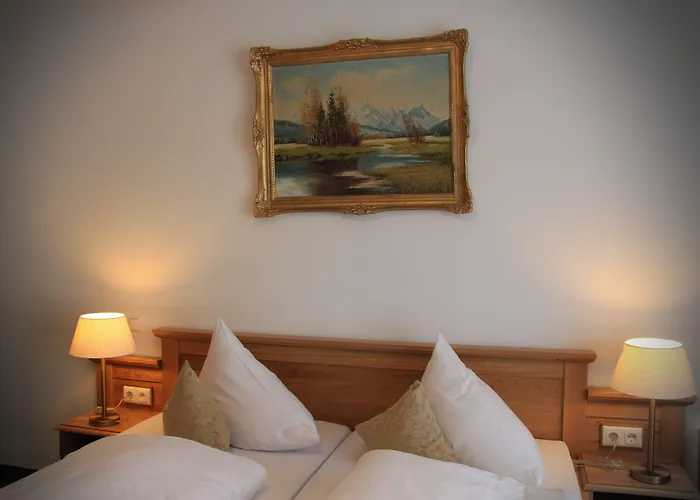 Hotel Schwabenwirt 3*